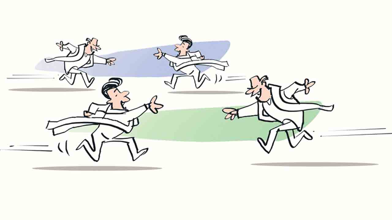 ఎనిమళ్లీ మోపైతుండ్రు…