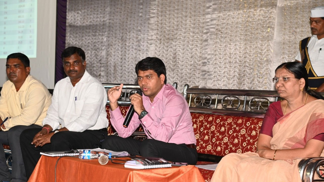 పోడు భూములపై క్షేత్రస్థాయిలో సర్వే నిర్వహించాలి