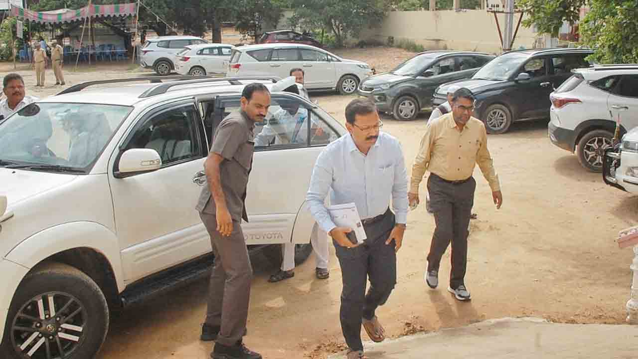 తొలి రోజు ఒక నామినేషన్‌