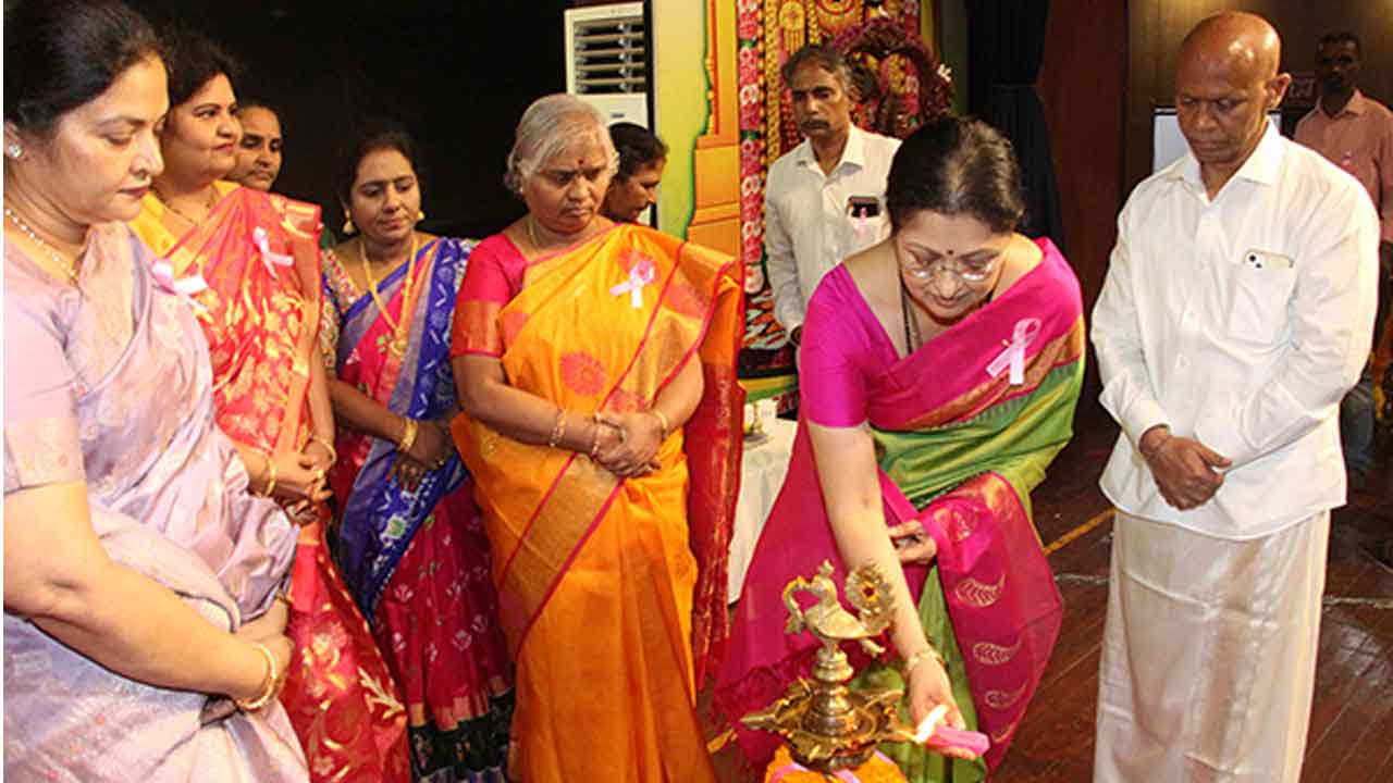 గో ఆధారిత ఉత్పత్తుల‌తోనే క్యాన్సర్ ర‌హిత స‌మాజం: టీటీడీ ఈవో