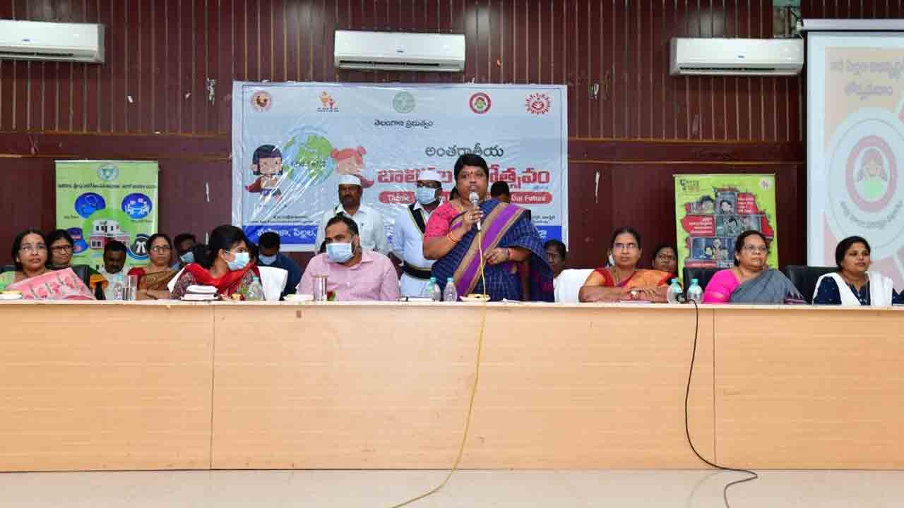 చదువుతోనే బాలికలకు సమానత్వం