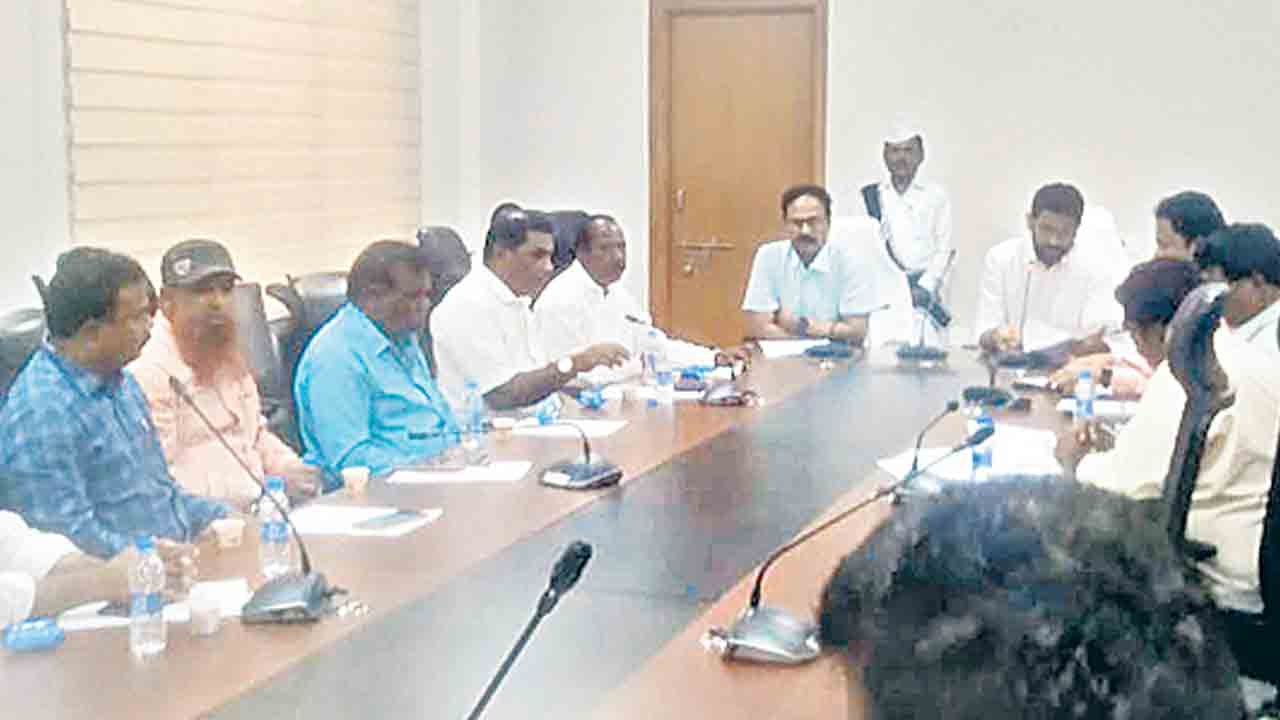 ఓటరు జాబితాలో మార్పులు, చేర్పులు