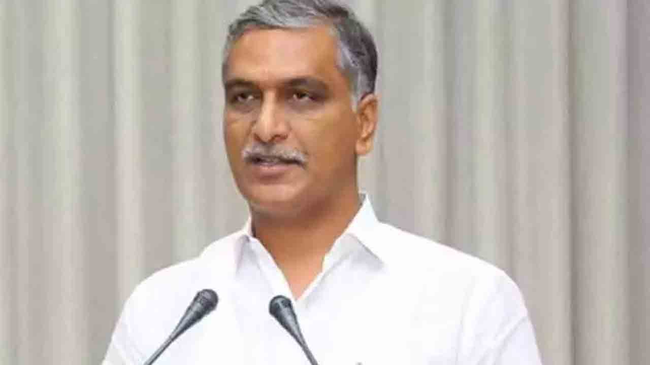 నిమ్స్ వైద్యులకు మంత్రి హరీశ్రావు అభినందనలు