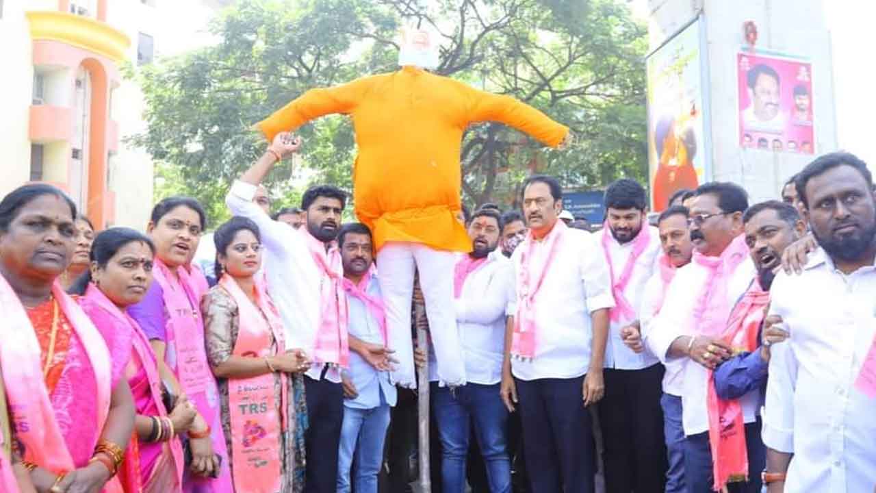 బీజేపీది దిగజారుడు రాజకీయాలు : ఎమ్మెల్యే మాగంటి గోపినాథ్