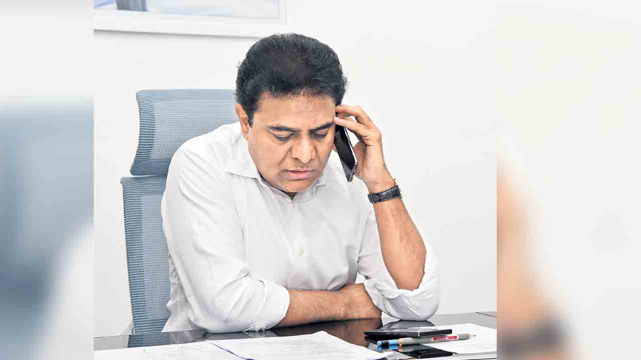 మీటర్ల మోదీ కావాలా?.. రైతుబంధు కేసీఆర్‌ కావాలా?: కేటీఆర్‌