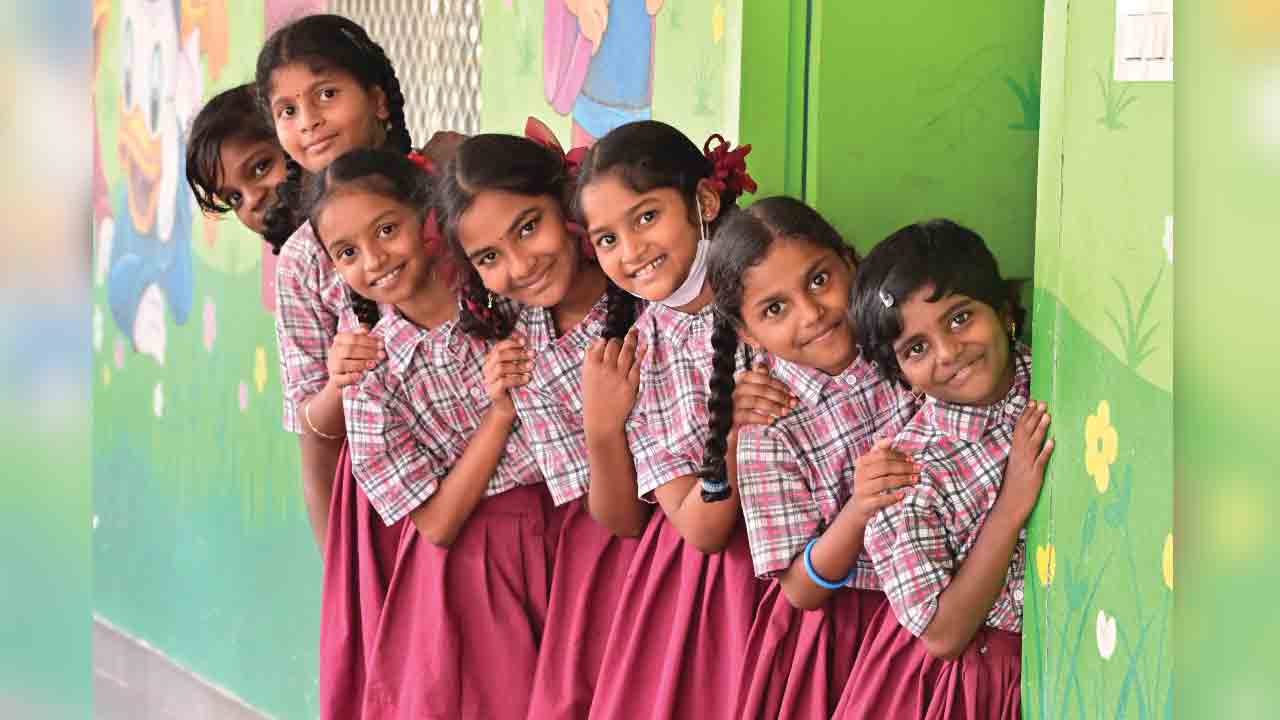 సరికొత్తగా.. ‘మన ఊరు – మన బడి’తో పాఠశాలల అభివృద్ధి