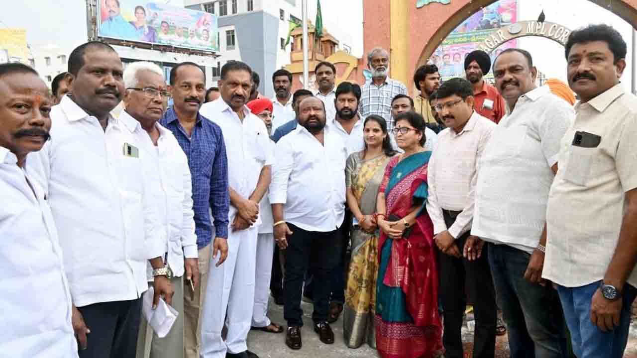 కరీంనగర్‌ను అద్భుతంగా తీర్చిదిద్దుతాం