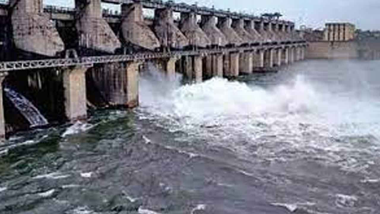 సింగూరు ప్రాజెక్టుకు కొనసాగుతున్న ఇన్‌ఫ్లో