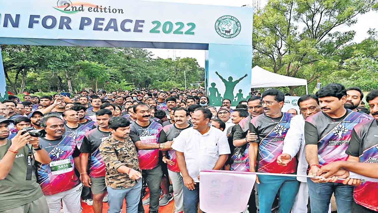 ఉత్సాహంగా ‘రన్ ఫర్ పీస్’