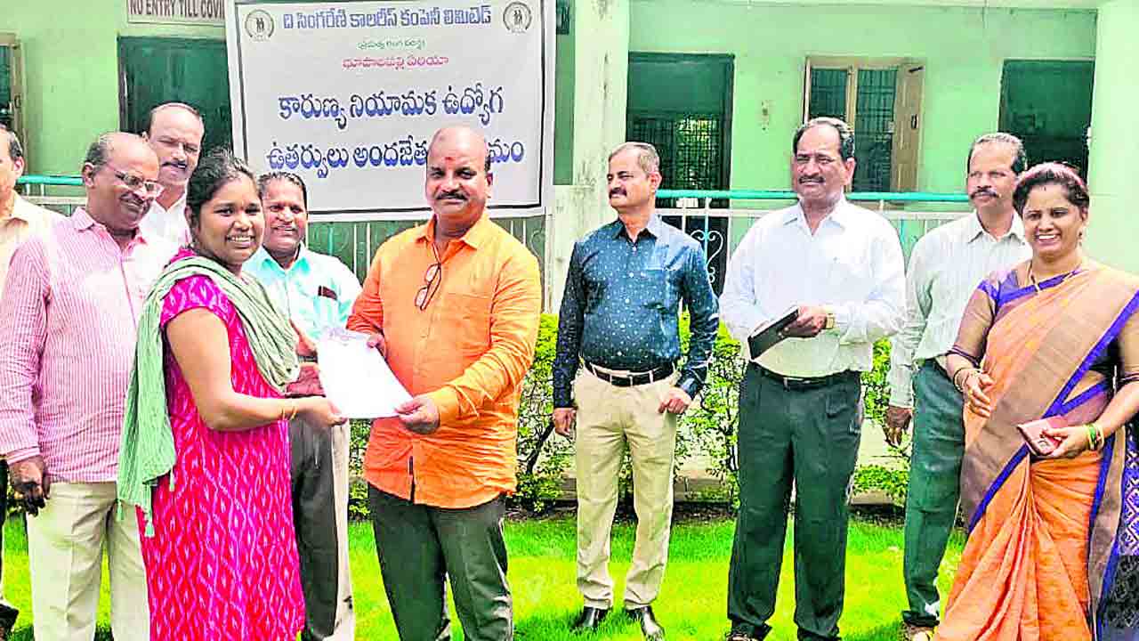 సింగరేణిలో కారుణ్య కాంతులు