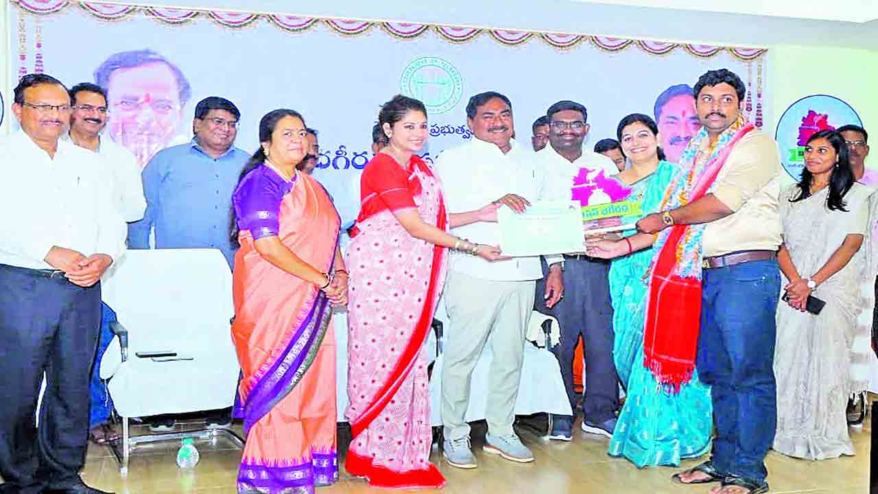 మన ఇంజినీర్ల పనితీరు అద్భుతం.. వెలడన్