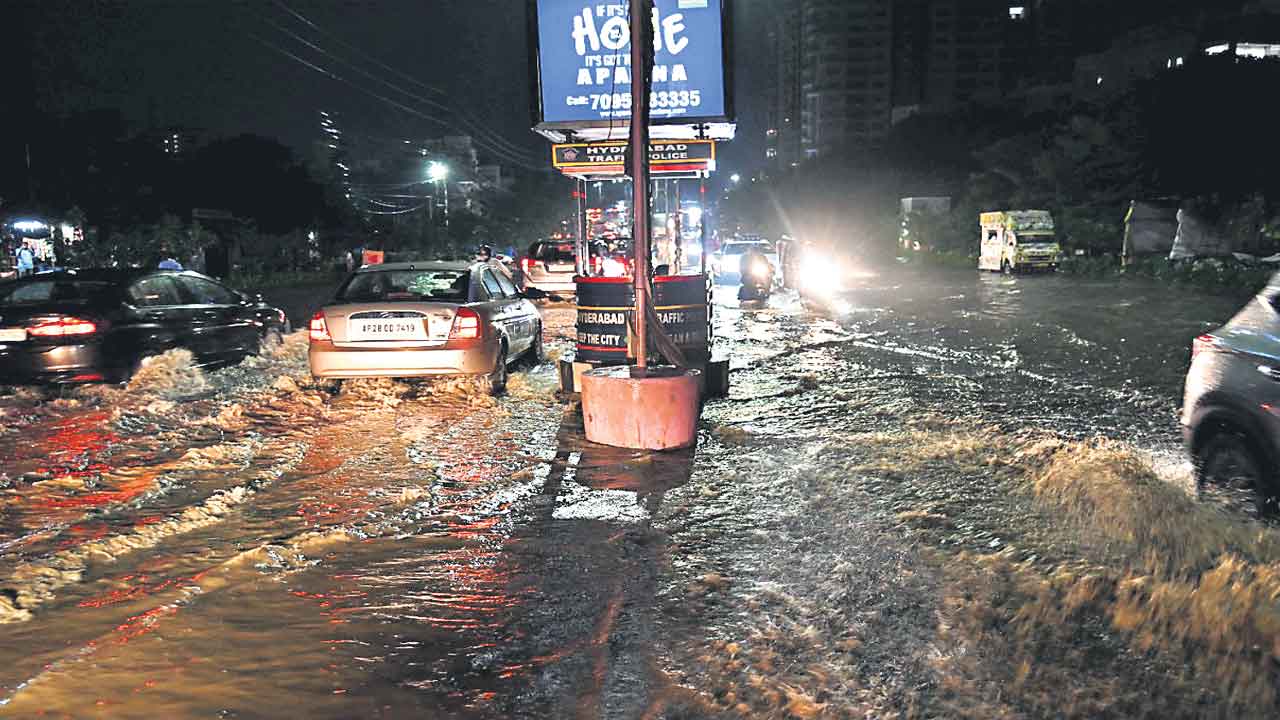 గ్రేటర్‌కు ఎల్లో అలర్ట్‌..