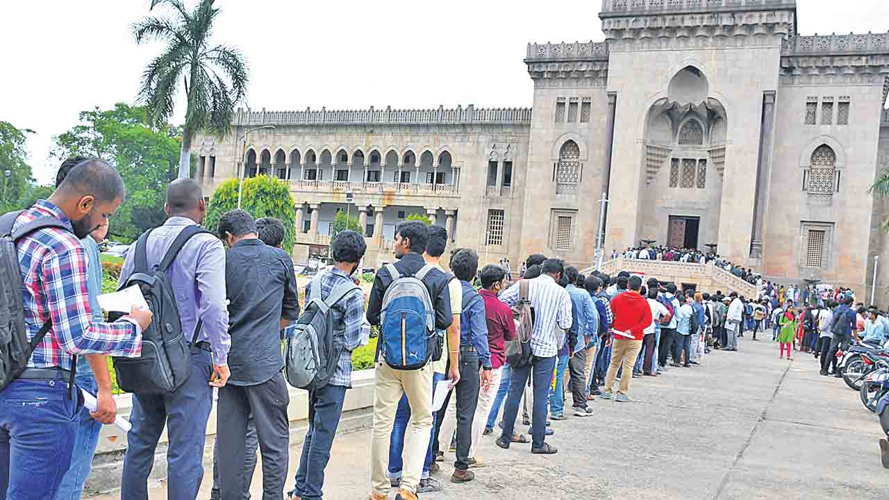 ఓయూలో మెగా జాబ్‌ మేళా