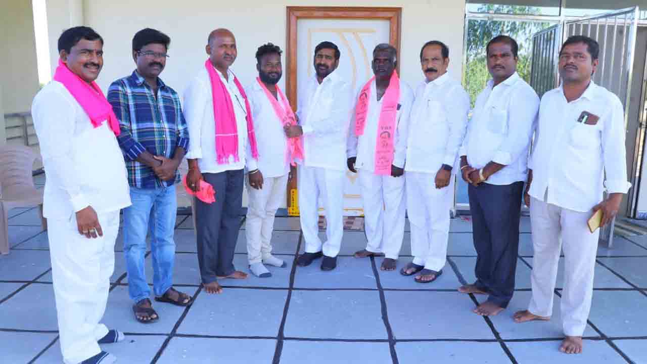 మునుగోడు బరిలో 47 మంది