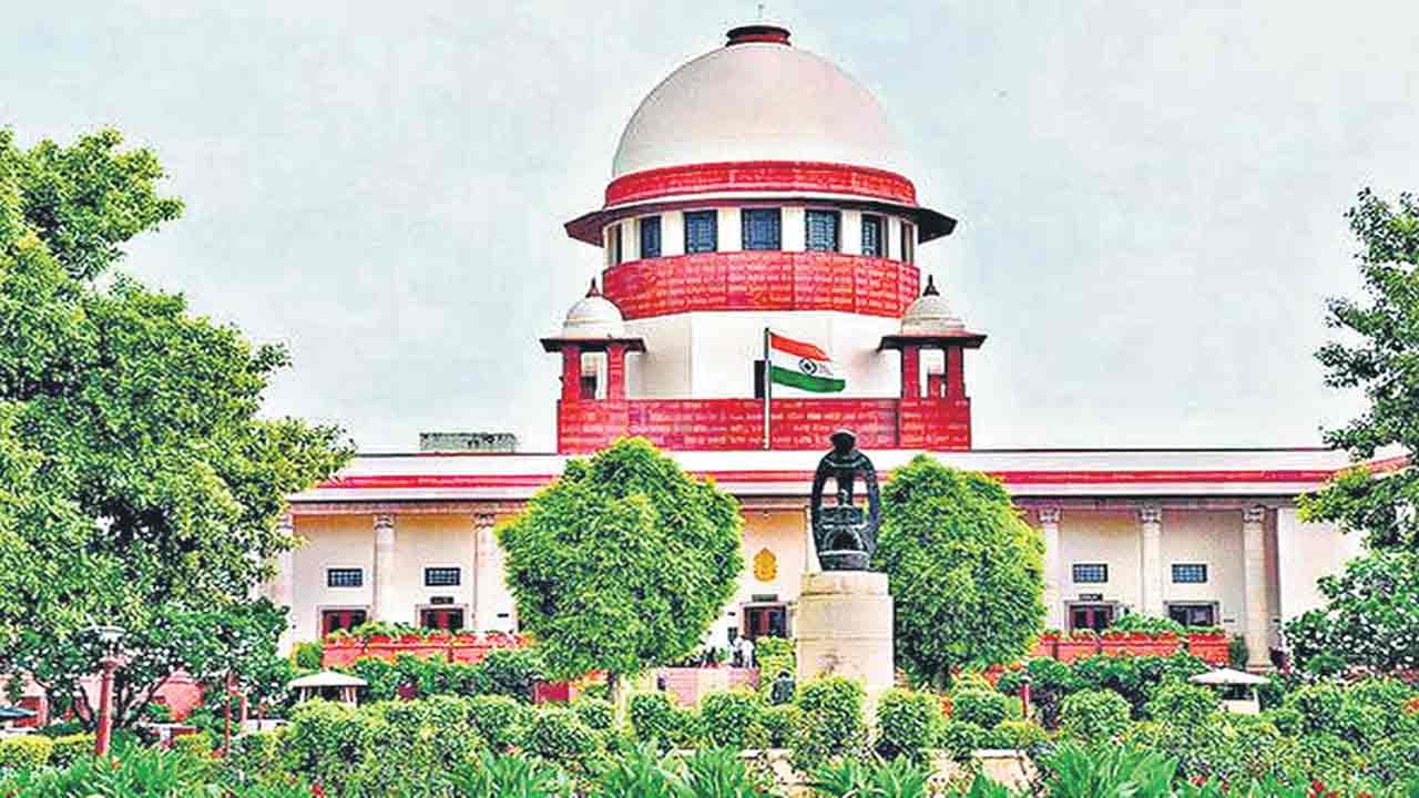 కారుణ్య నియామకం హక్కు కాదు