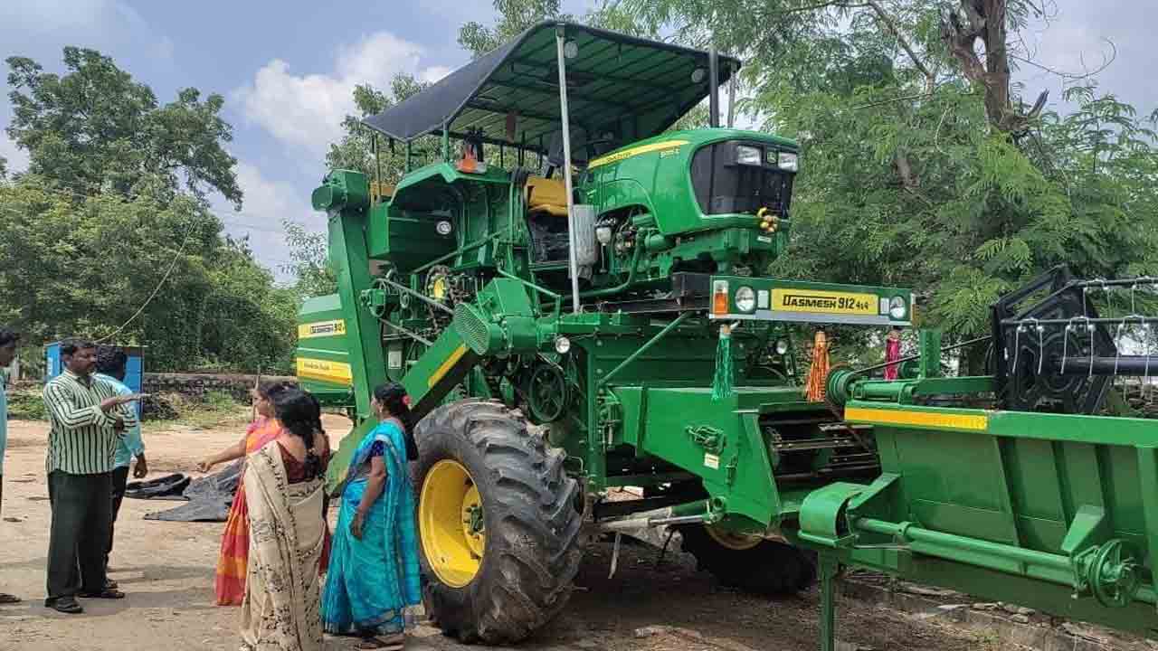 యంత్రం వచ్చింది.. రంది తీరింది