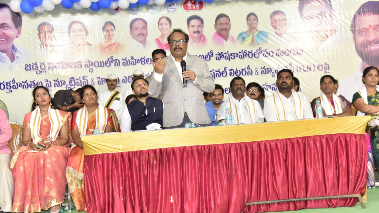 సమాజంలో మార్పు తేవాలి