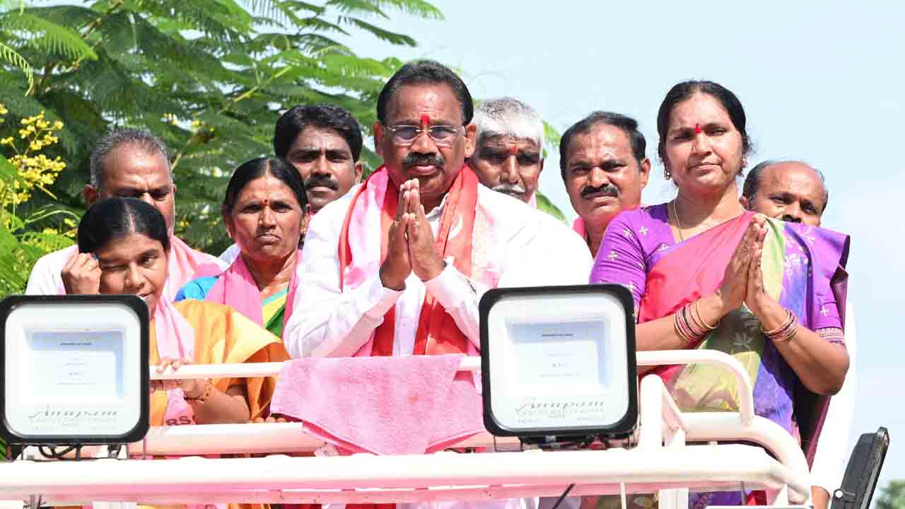 రాజగోపాల్‌రెడ్డి.. 18వేల కోట్లకు అమ్ముడుపోయిన దొంగ