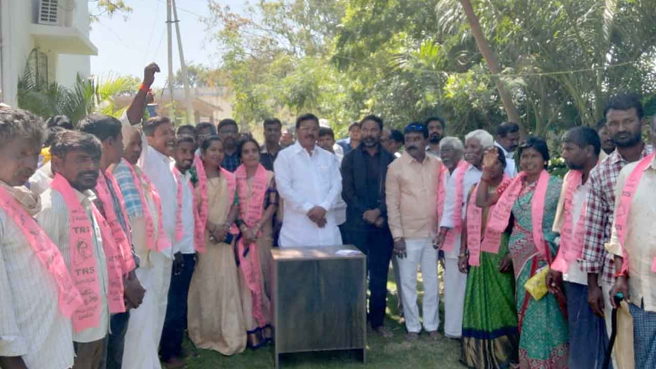 పేదల బతుకుల్లో వెలుగులు నింపడమే ప్రభుత్వ లక్ష్యం : మంత్రి నిరంజన్‌రెడ్డి