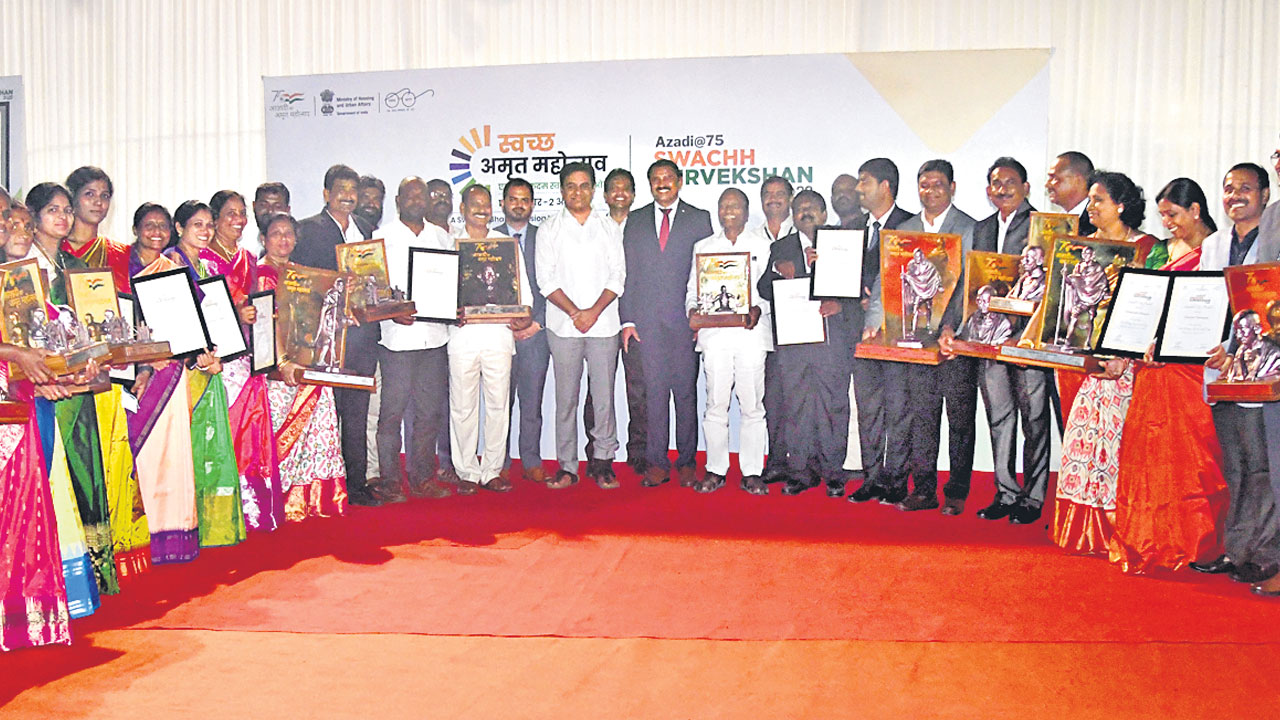 స్వచ్ఛ సర్వేక్షణ్‌లో అద్వితీయం