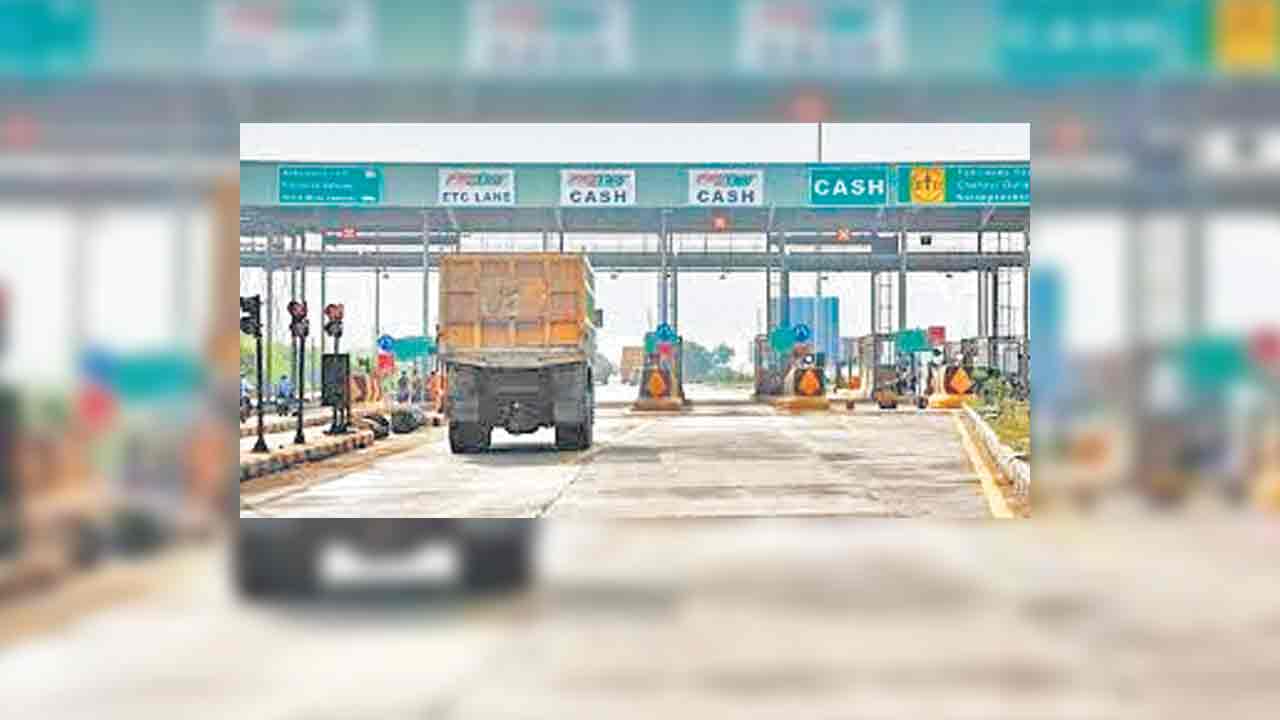 ఓఆర్‌ఆర్‌ ‘టోల్‌ ఆపరేట్‌ ట్రాన్స్‌ఫర్‌’పై కంపెనీల ఆసక్తి