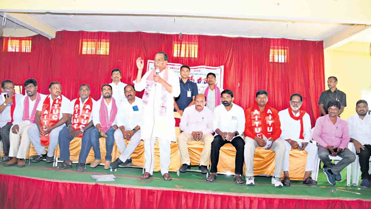 ఆటోరంగ కార్మికుల సంక్షేమానికి కృషి