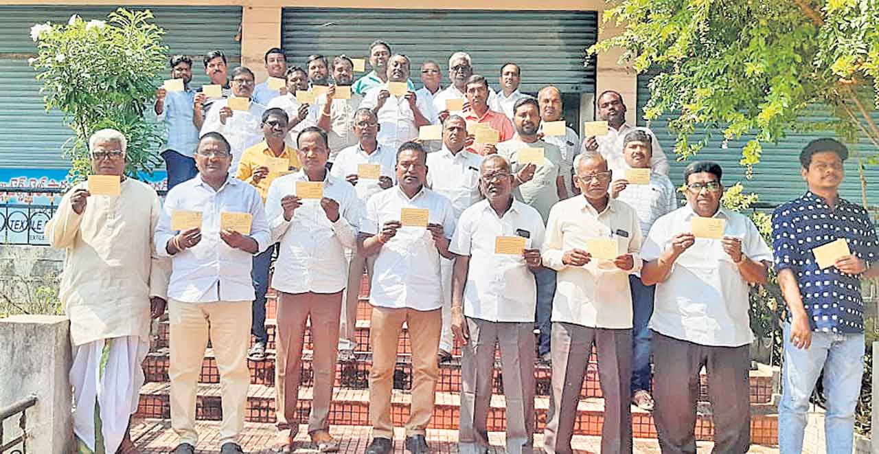 ఉధృతంగా పోస్టుకార్డు ఉద్యమం