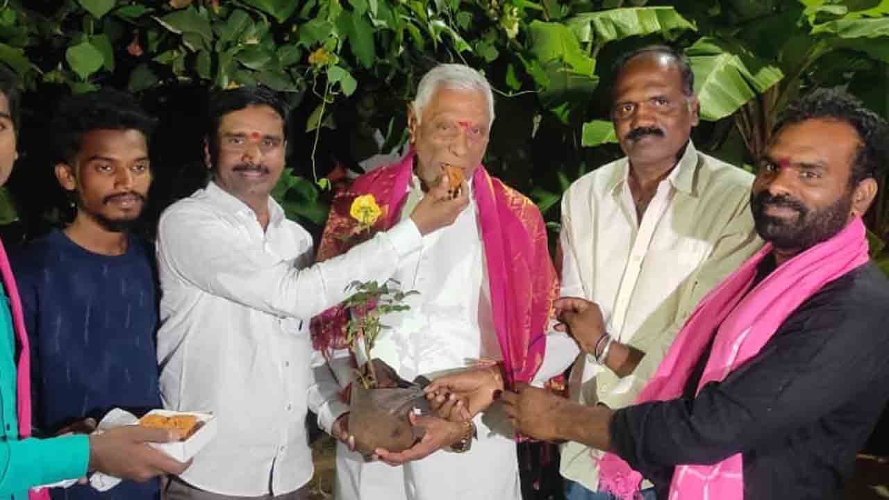 మెడికల్‌ కళాశాలలో అడ్మిషన్లకు అనుమతి