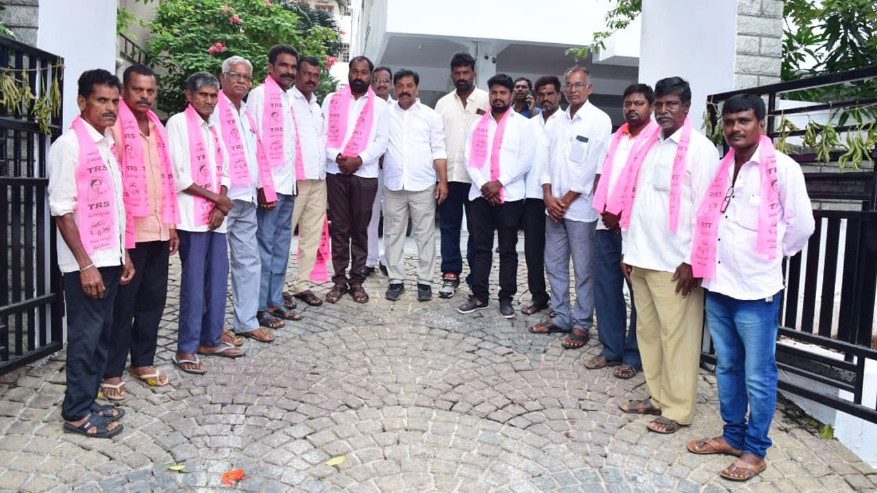 నియోజకవర్గ సమగ్రాభివృద్ధికి కృషి