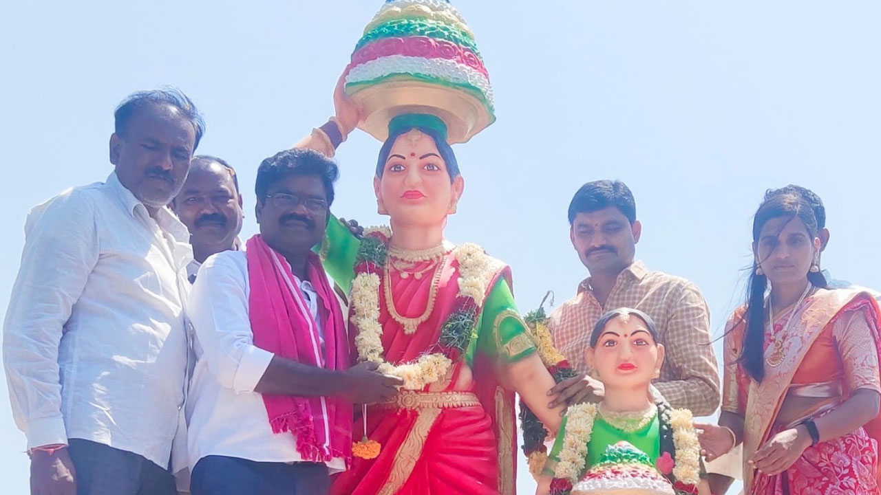 ప్రకృతి ఆరాధన తెలంగాణకు ప్రత్యేకం