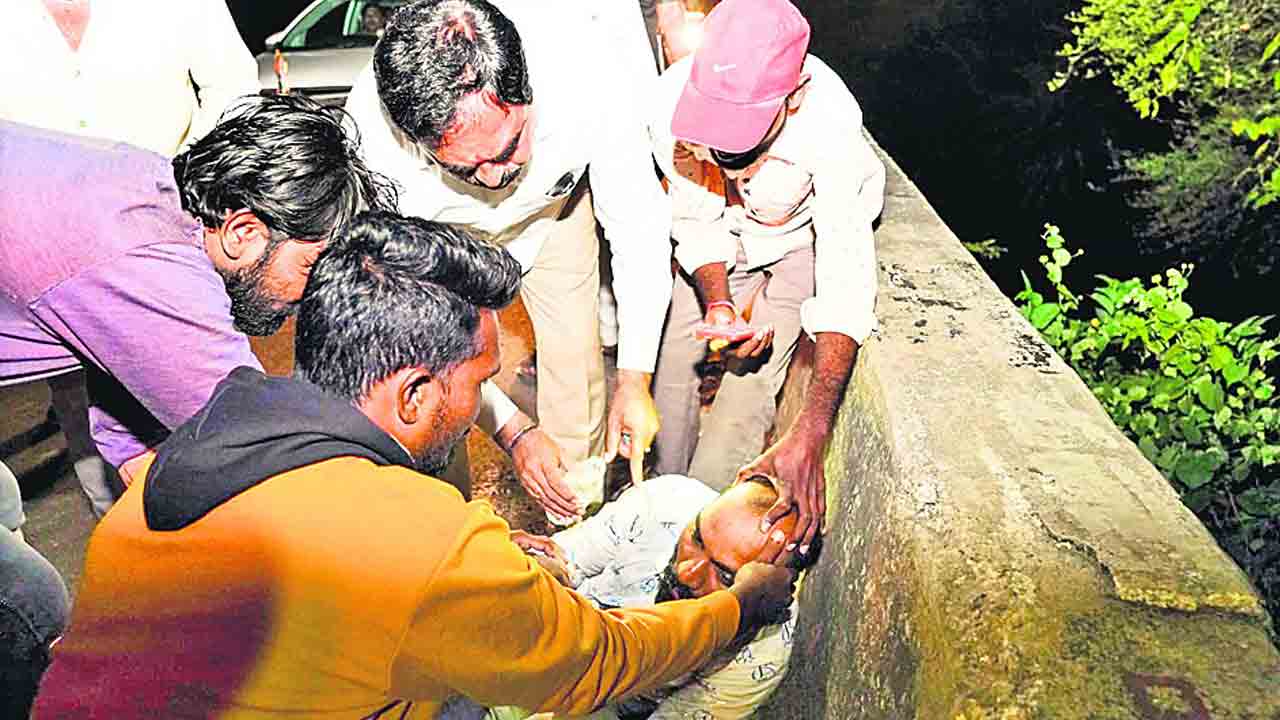 స్పందించి.. దవాఖానకు తరలించి