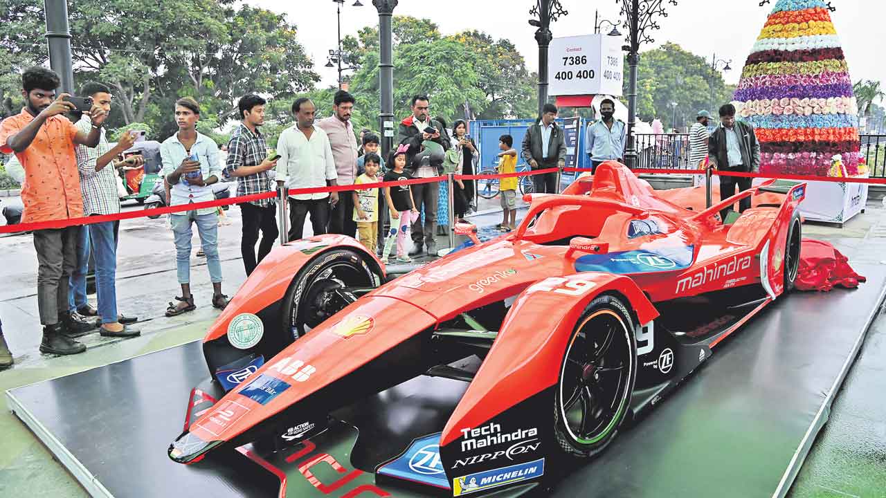 ఫార్ములా-ఈ జోష్‌