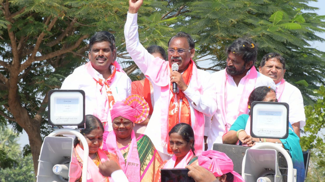 మునుగోడు ఓటర్లు బీజేపీకి బుద్ధిచెప్పాలి