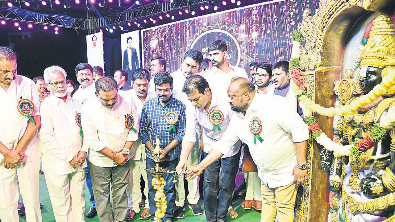 కళోత్సవం.. గ్రాండ్‌ సక్సెస్‌