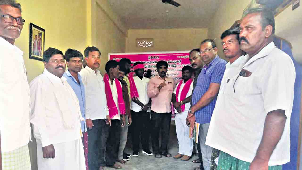 ‘కూసుకుంట్లను గెలిపిద్దాం’