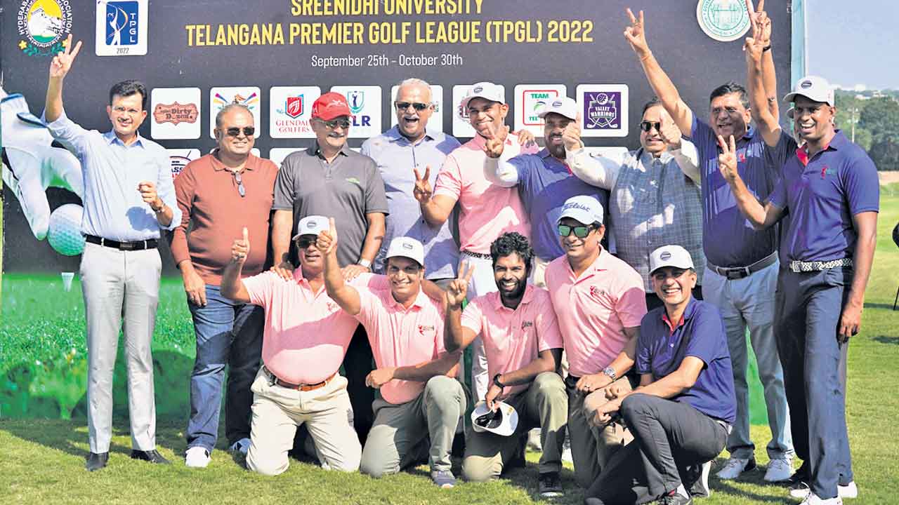 గోల్ఫ్‌ లీగ్‌ చాంప్‌ శ్రీనిధి థండర్‌బోల్ట్స్‌
