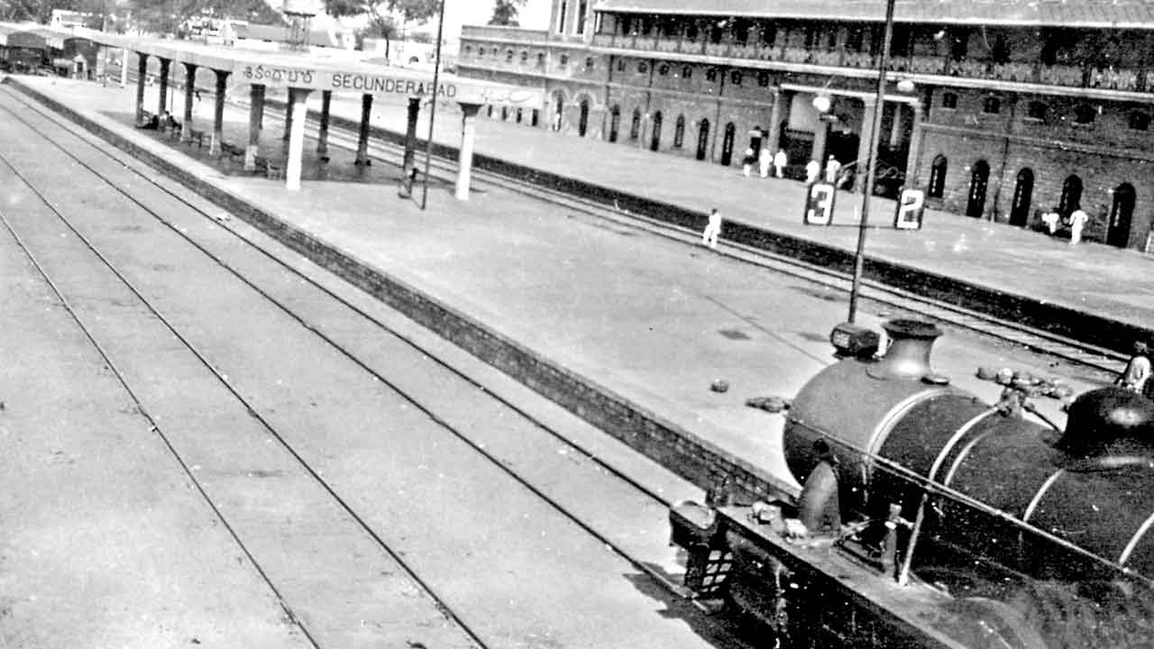 మన రైలుకు 148 ఏండ్లు