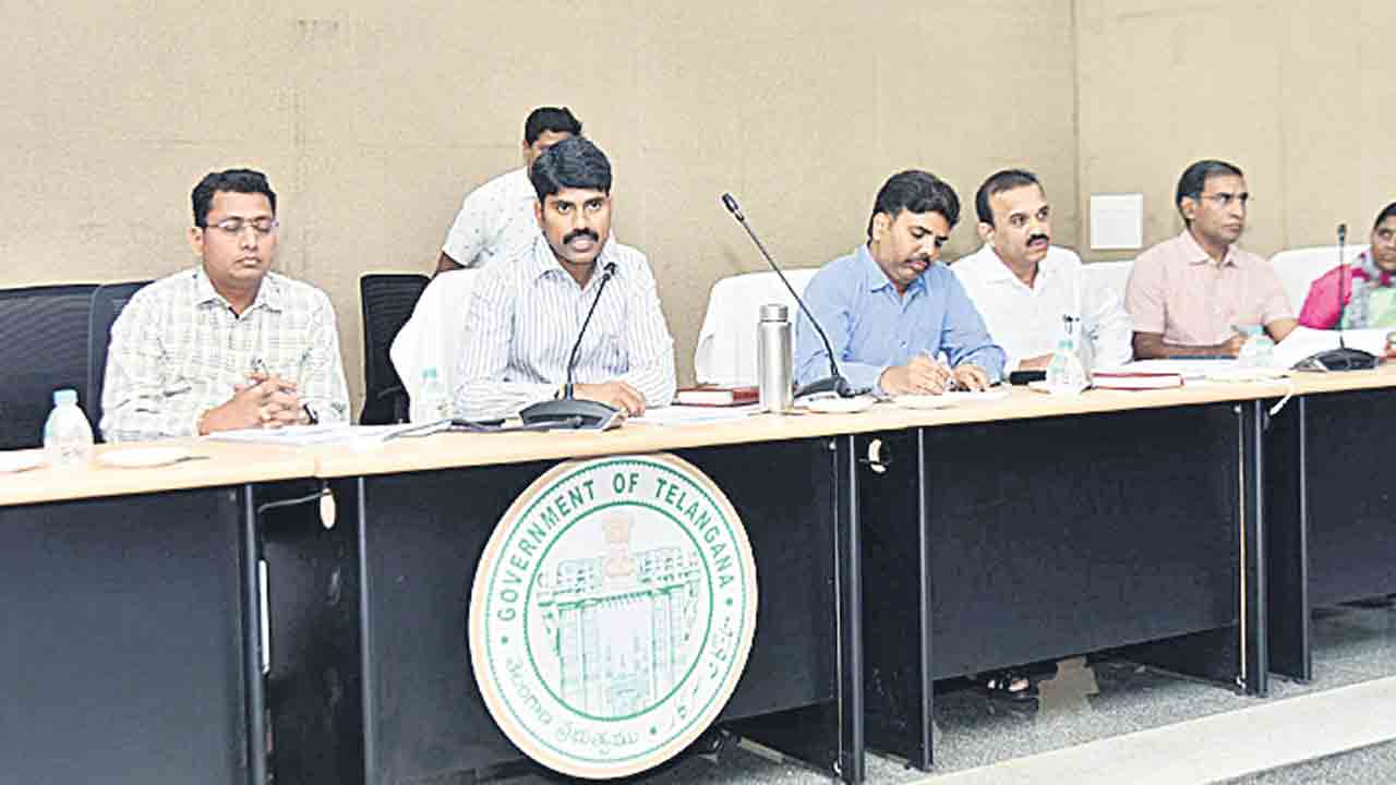 ధాన్యం సేకరణ పకడ్బందీగా చేపట్టాలి