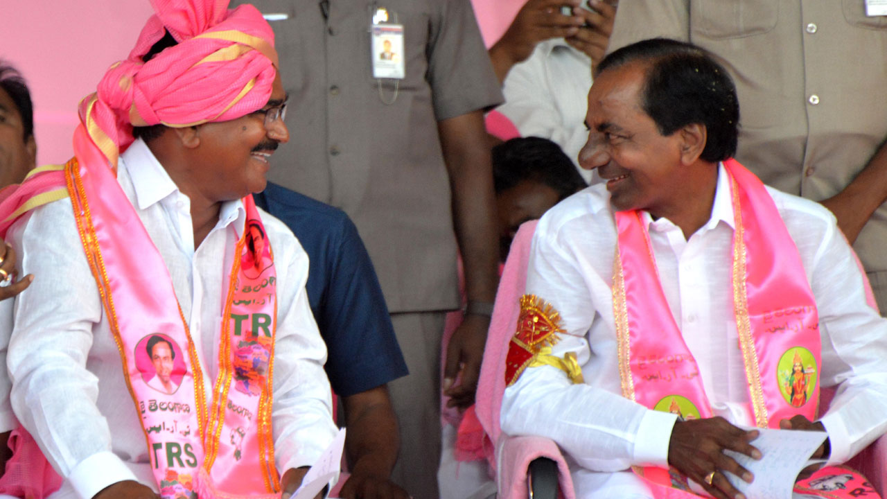 నీళ్ల నిరంజనుడు