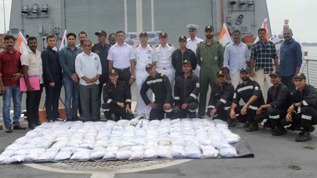 1200 కోట్ల డ్రగ్స్‌ పట్టివేత