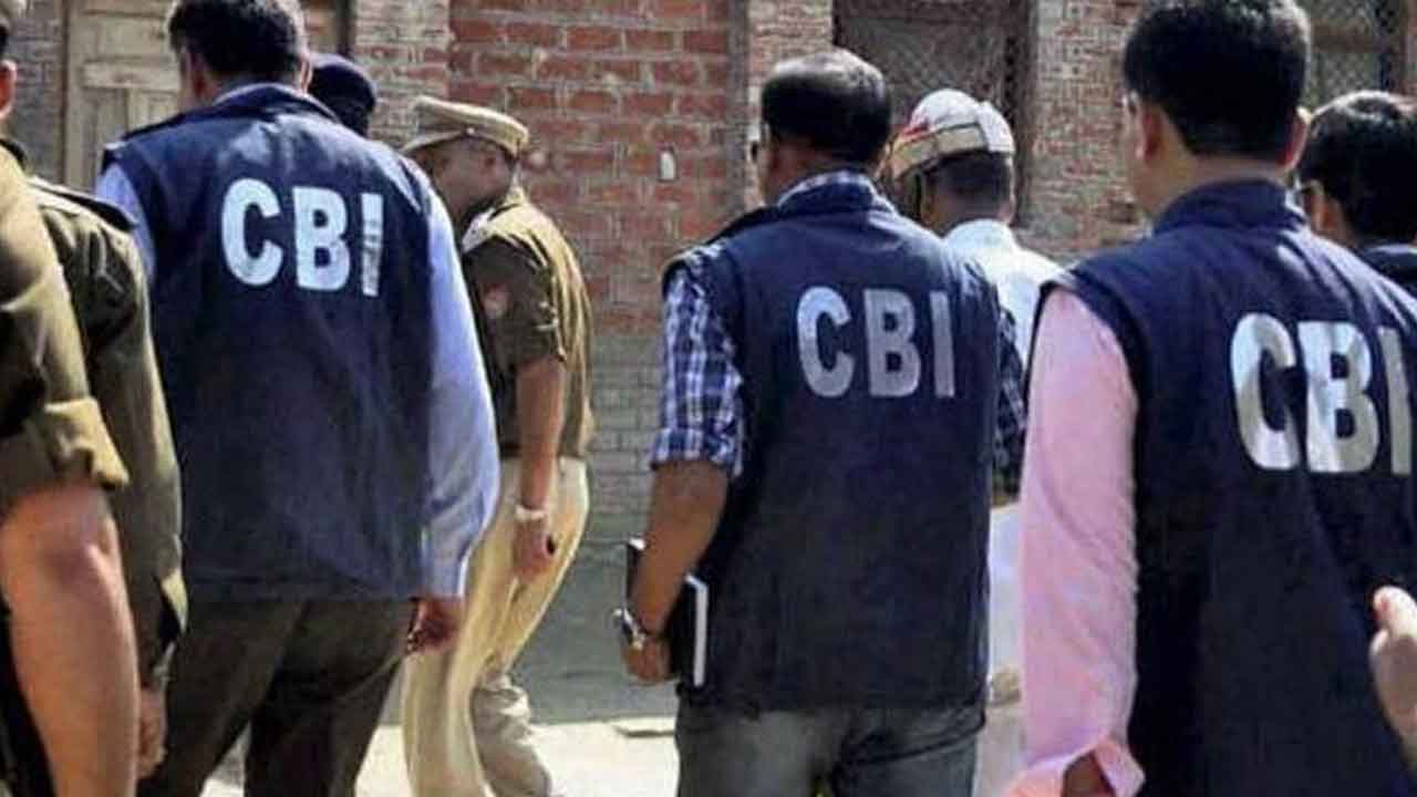 మోదీ ‘సీబీఐ’కి ఇవ్వాలా?