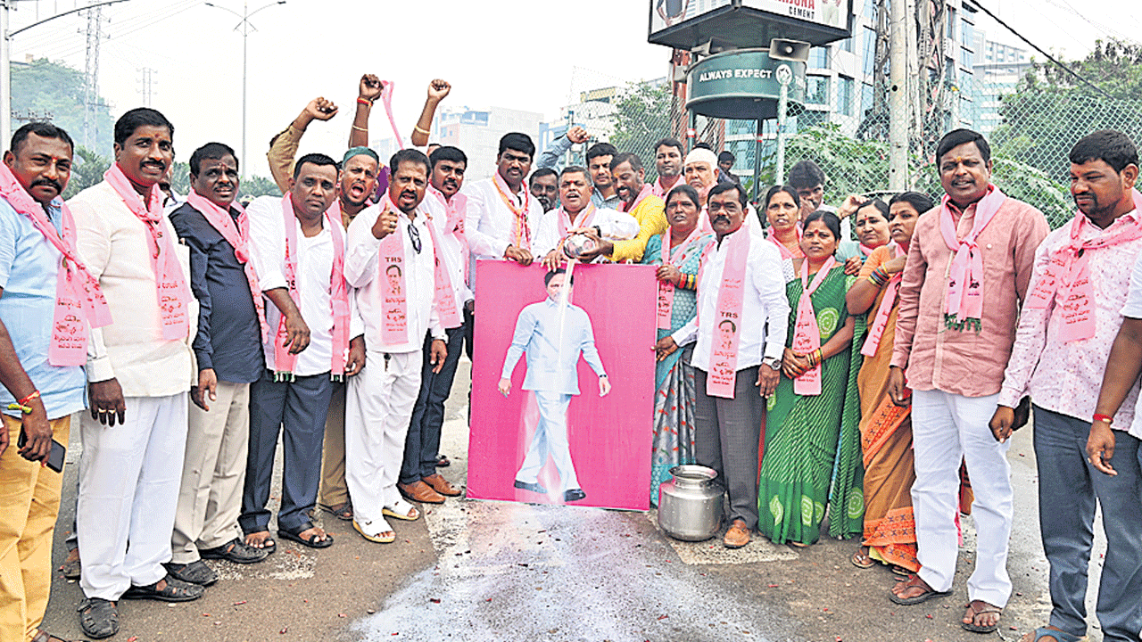 బీఆర్‌ఎస్‌ వచ్చింది.. సంక్షేమం తెస్తోంది..!ఆశీర్వదించండి..!