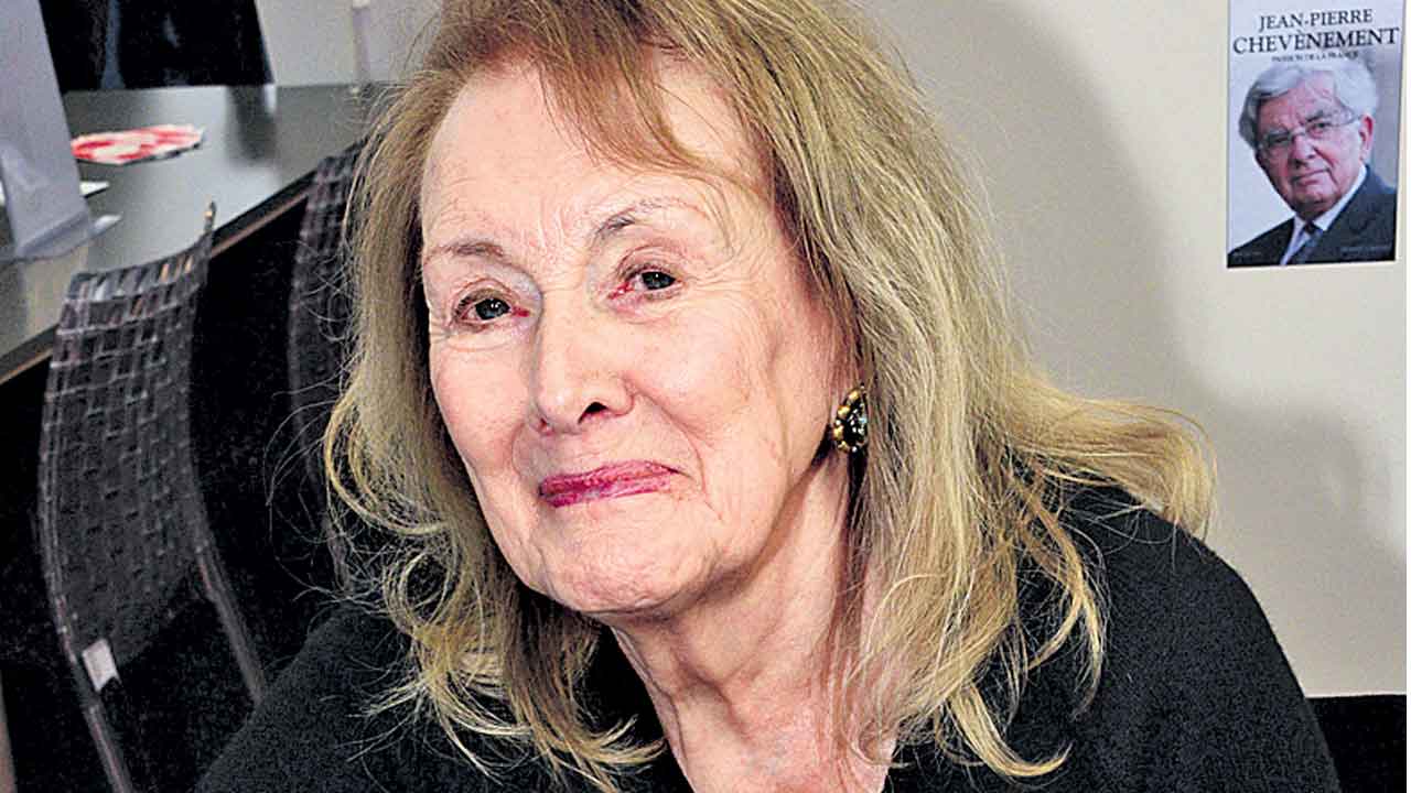 ఎర్నాక్స్‌కు సాహిత్య నోబెల్‌ ఫ్రెంచ్‌ రచయిత్రికి ప్రతిష్టాత్మక పురస్కారం