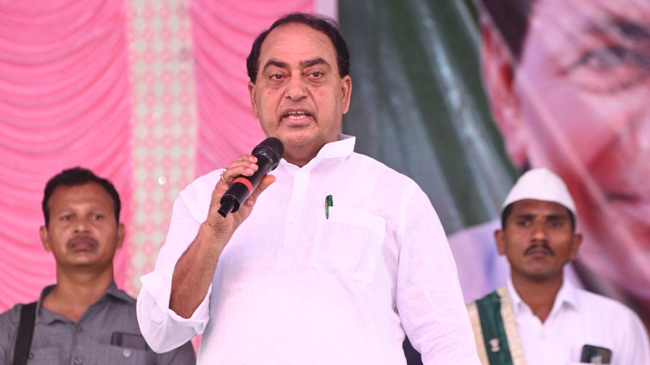 వీరుడా వందనం