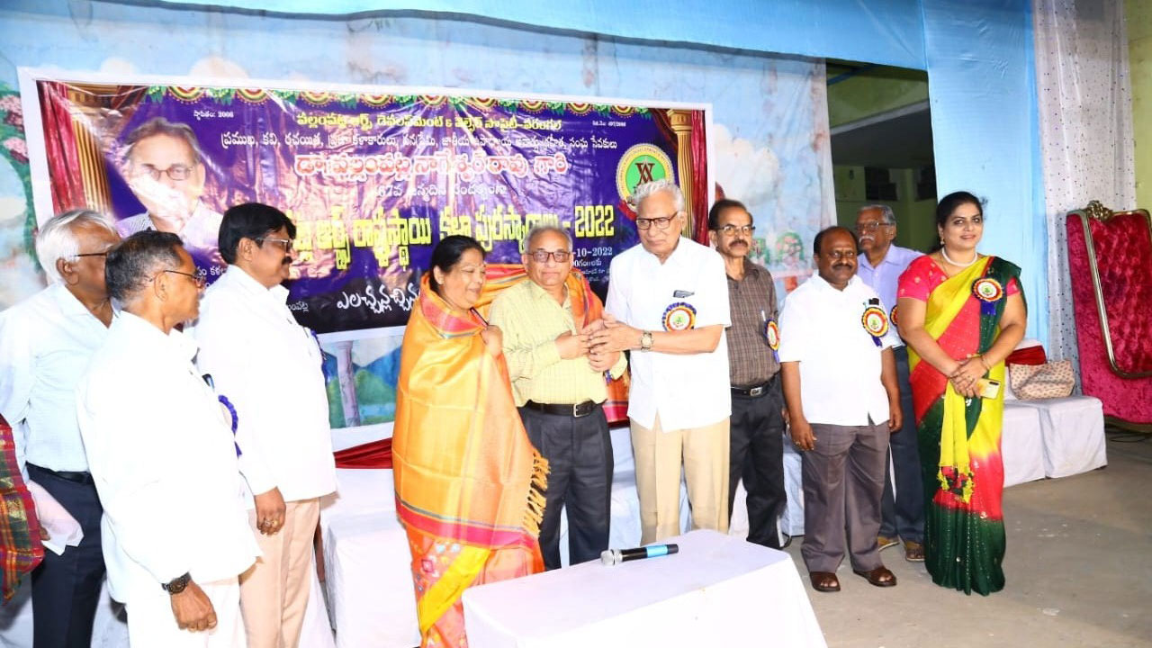 సామాజిక చైతన్యం కోసం కళాకారుల కృషి