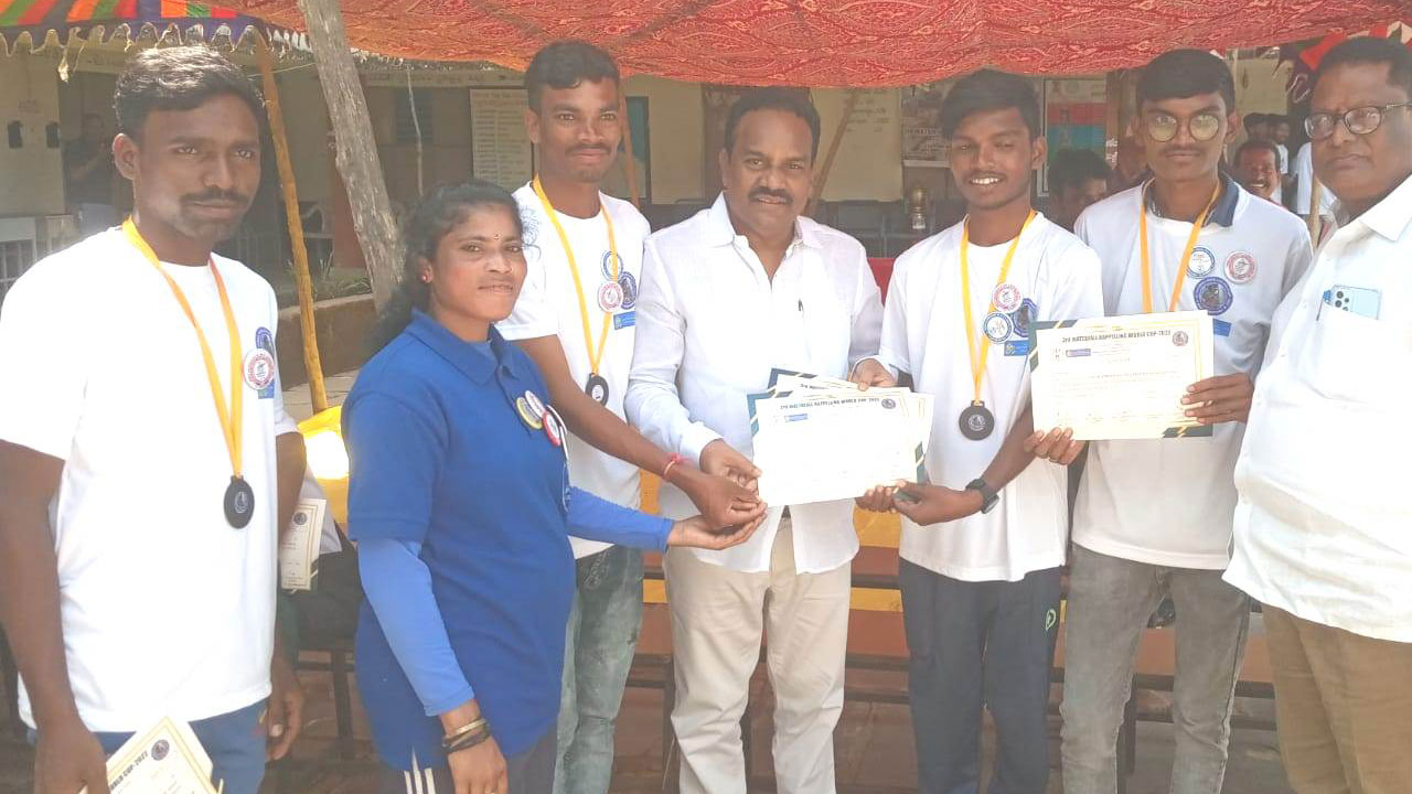 సాహస క్రీడల కేంద్రంగా తీర్చిదిద్దుతాం