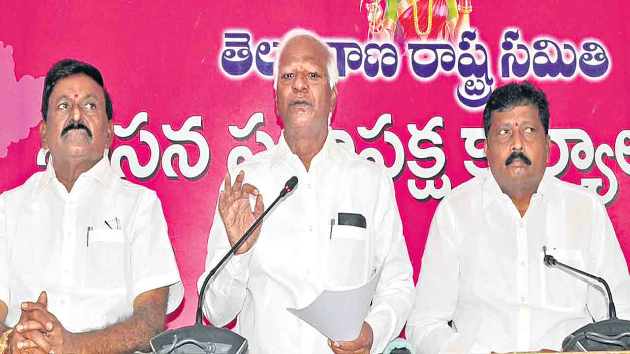 తెలంగాణపై కేంద్రం కక్ష