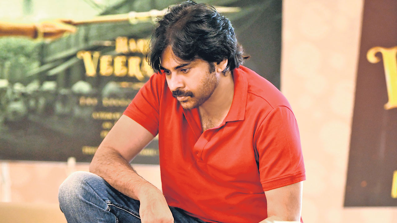 సమరానికి సన్నద్ధం