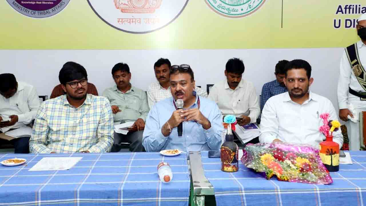 విద్యార్థులు ఇష్టపడి చదవాలి