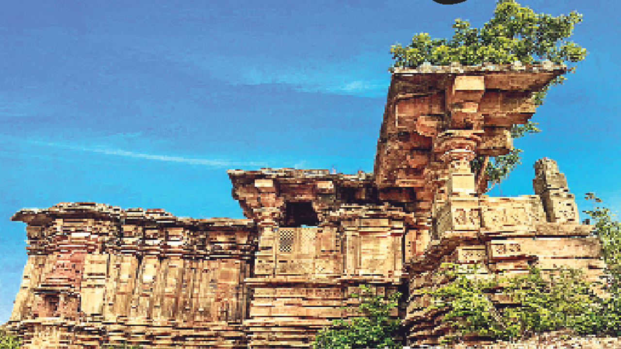 రాయ గజ కేసరి గణపతి దేవుడు